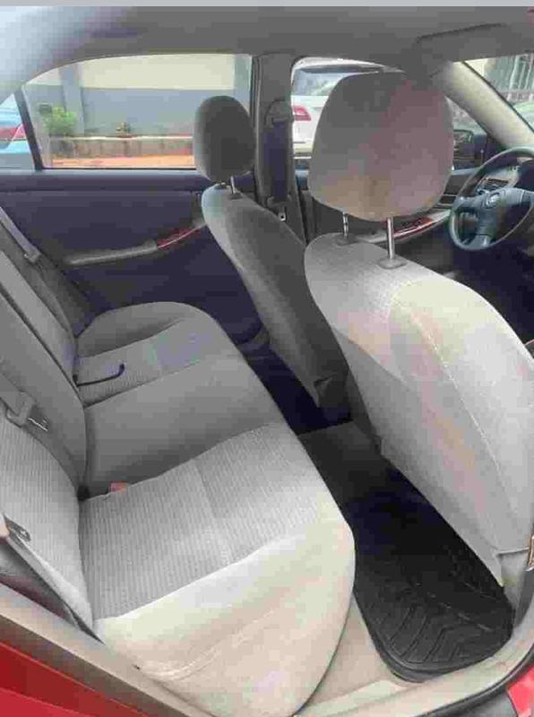Thumbnail 3 of 2005 Toyota Corolla LE